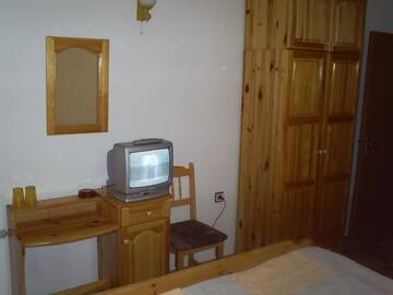 Фото номера Двухместный номер с 1 кроватью или 2 отдельными кроватями Отель Family Hotel Byalata Kashta г. Баните 14