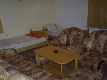 Фото номера Семейный люкс (для 2 взрослых и 2 детей) Отель Family Hotel Byalata Kashta г. Баните 2