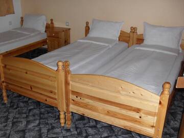 Фото номера Трехместный номер Отель Family Hotel Byalata Kashta г. Баните 6